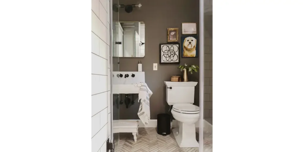 Refresh the Bathroom with a New Paint Color