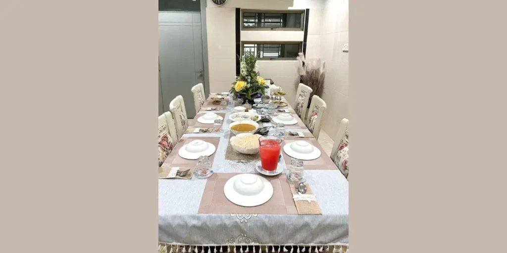 Classic Centered Layout