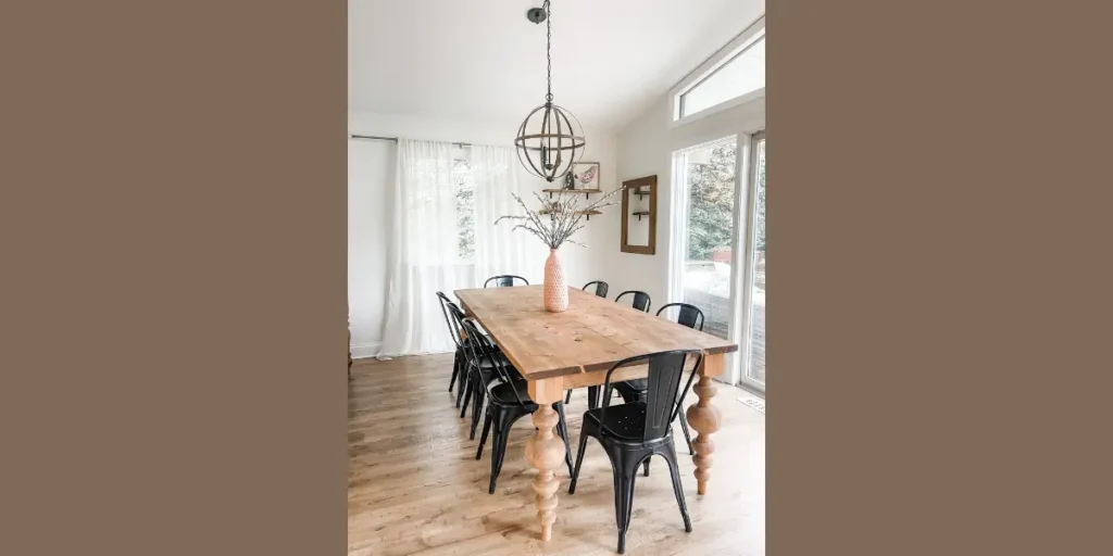 Classic Turned Wood Legs