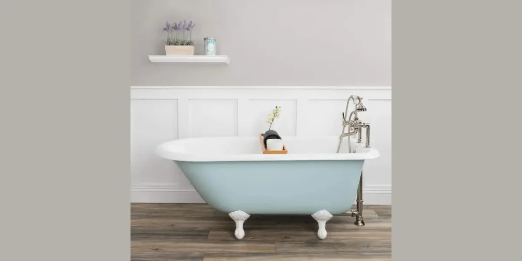 Clawfoot Bathtub with Classic Character