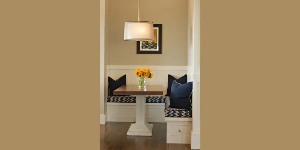 Corner Placement Layout