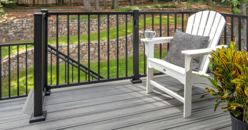 Metal Deck Railing for Strength and Durability