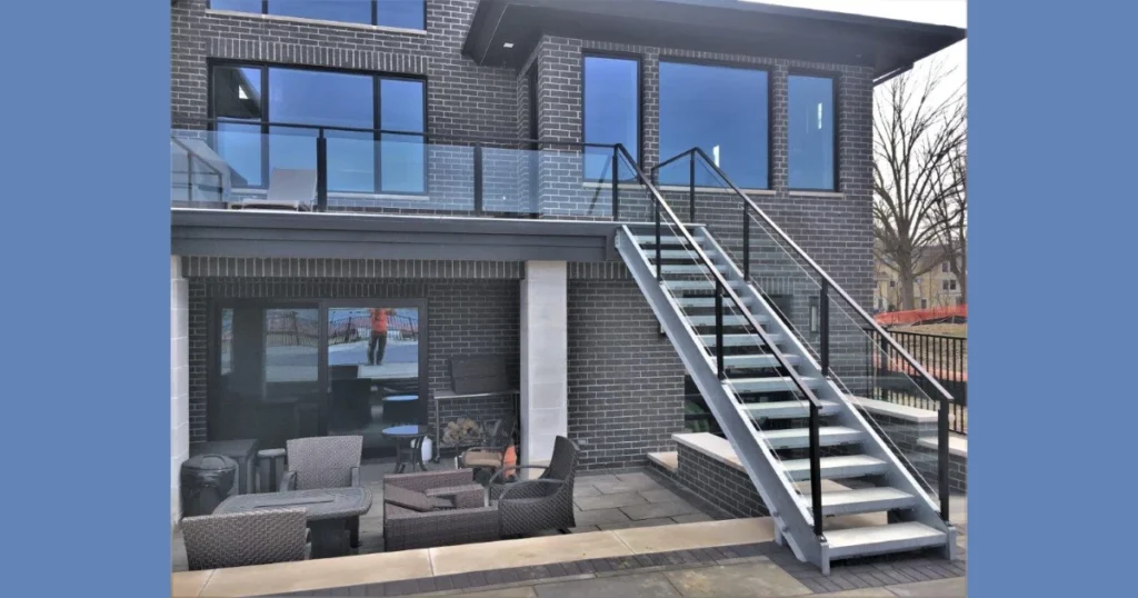 Glass Panel Railing for Exterior Stairs