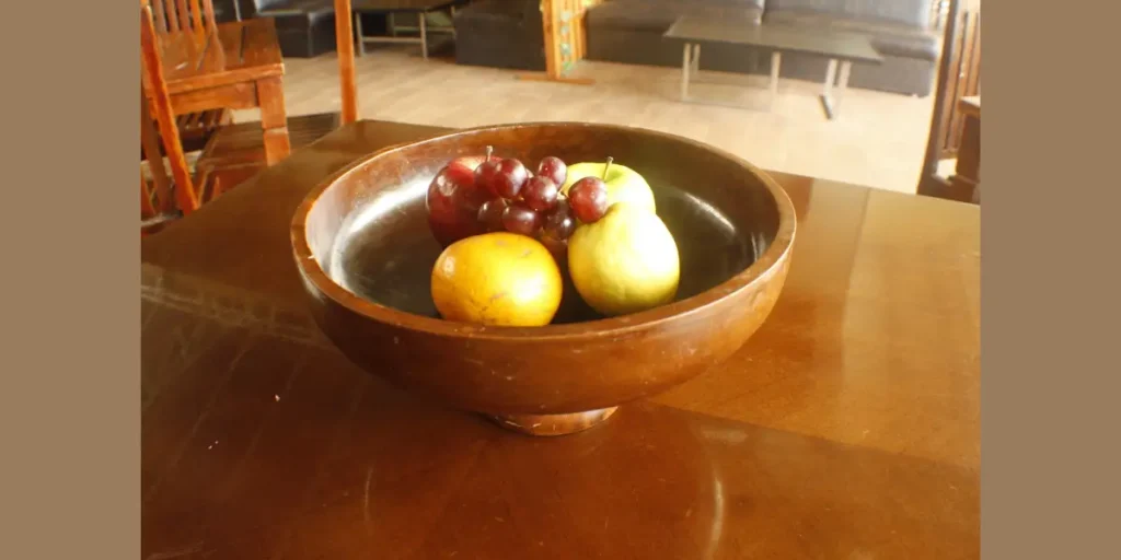 Decorative Bowl with Fruits