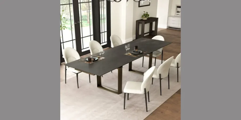 Extendable Minimal Table