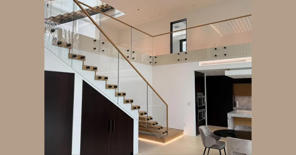 Frameless Glass Railing for a Luxury Minimal Look