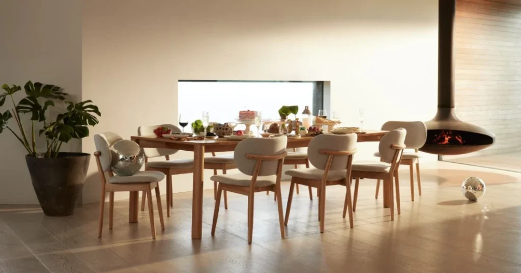 Minimalist Scandinavian Dining Chairs