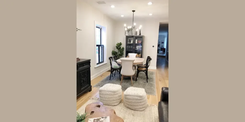 Recessed Lighting with Central Fixture