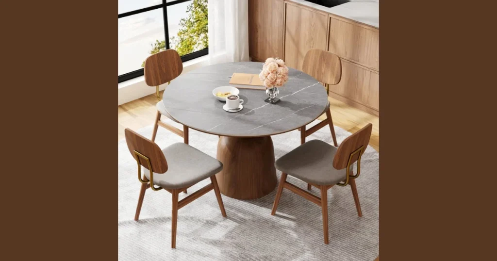 Extendable Dining Table for 4 for Flexible Seating