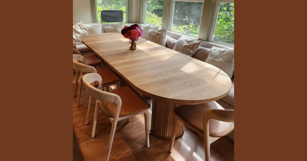 Oval Oak Dining Table for Elegant Flow