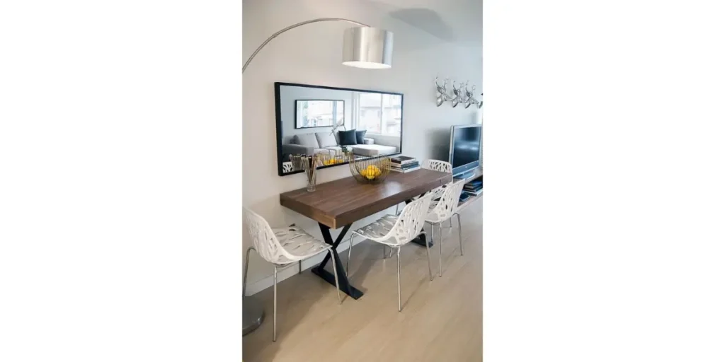 Small Dining Room Design Solutions