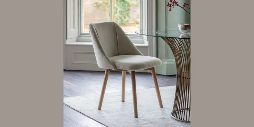 Upholstered Seating in Neutral Fabrics