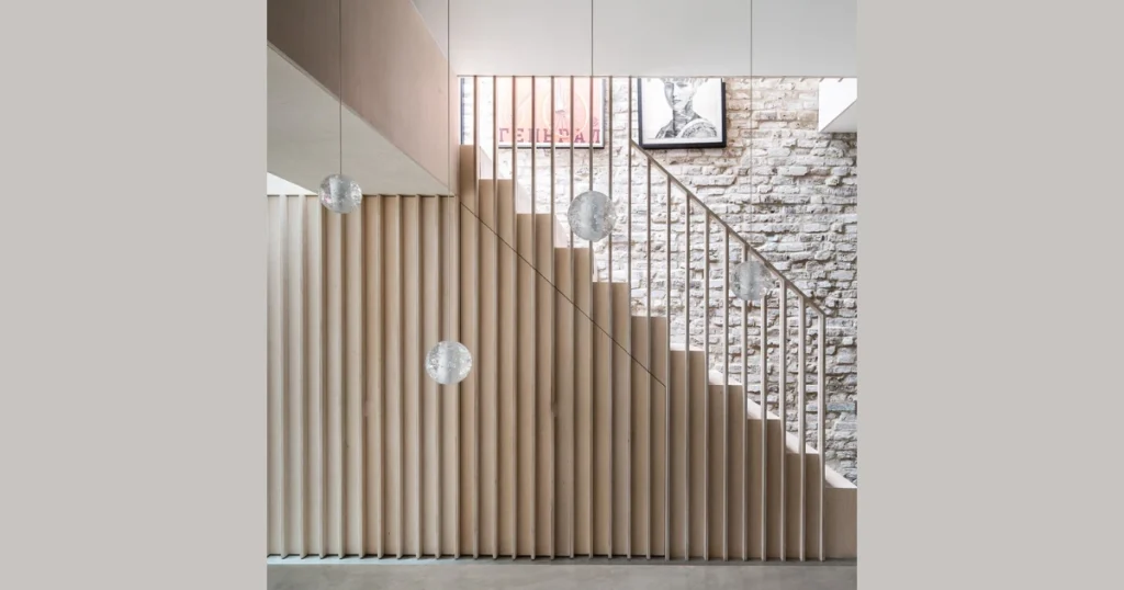 Minimalist White Railing for a Bright Interior Finish