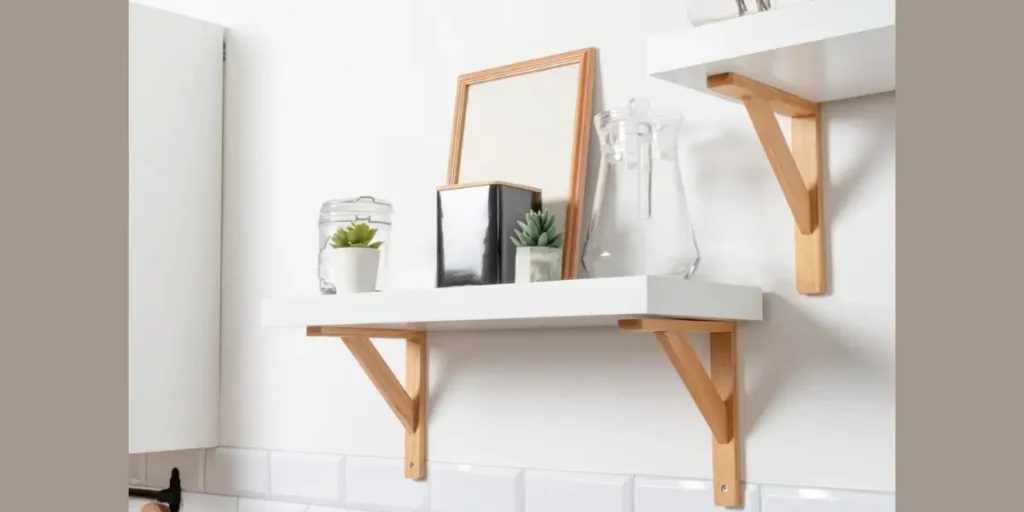 Art and Frame Shelf Decor