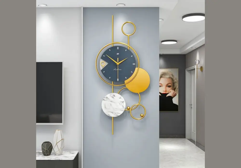 Clock or Statement Wall Piece