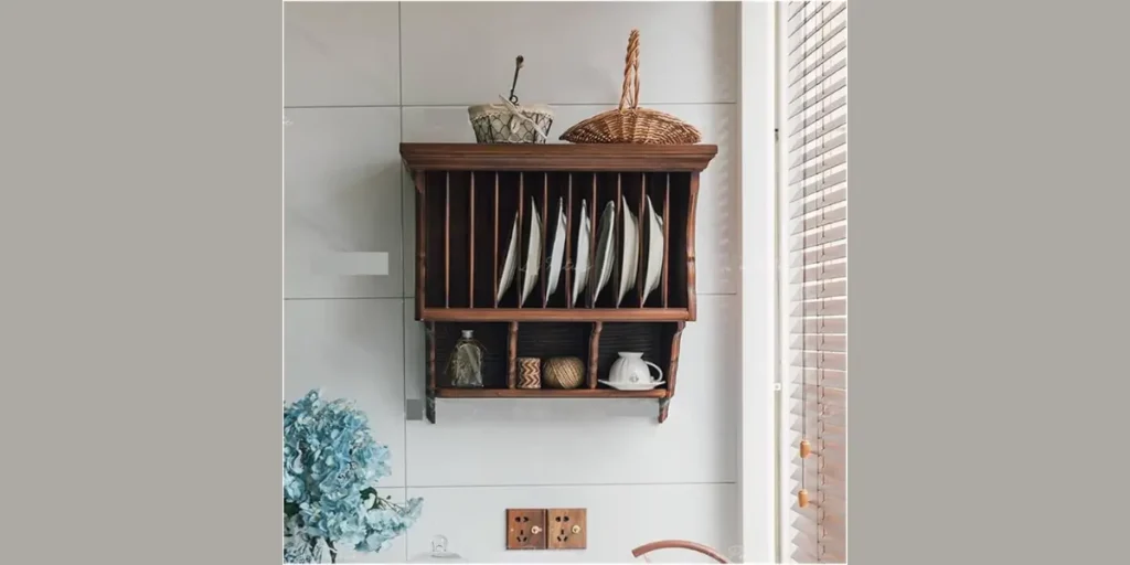 Decorative Plate Display Shelves