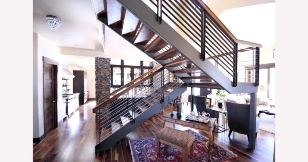 Wood and Metal Combination Railing