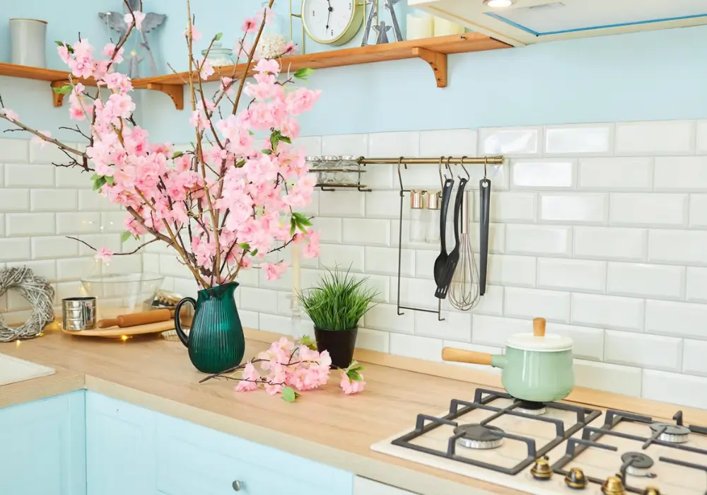 Mini Vase with Fresh Flowers