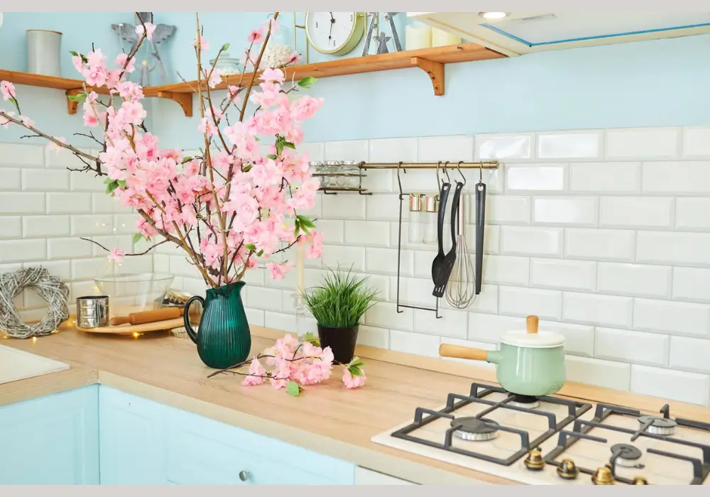 Mini Vase with Fresh Flowers