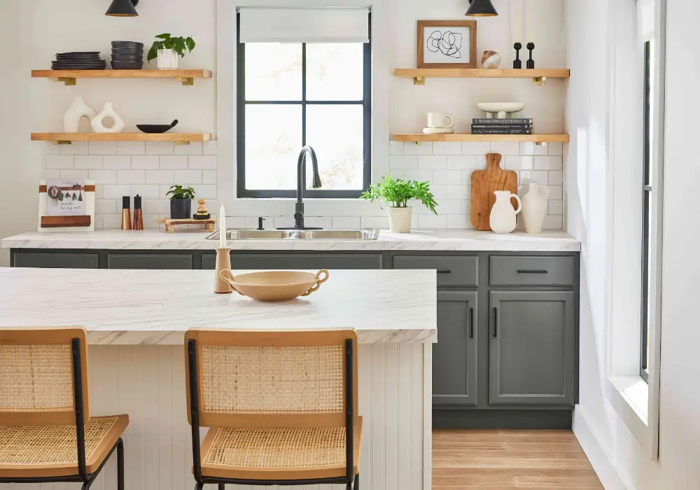 Minimal Decor Styling