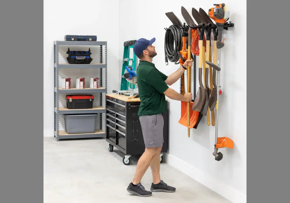 Tool Hooks and Rail System