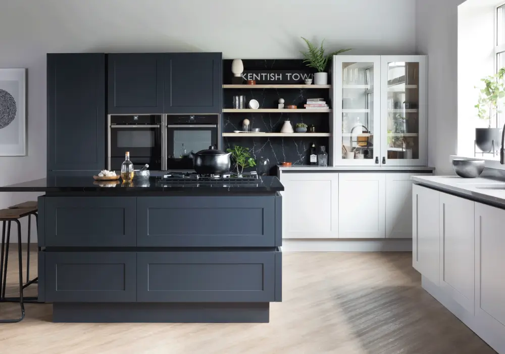 Two-Tone Cabinet Design