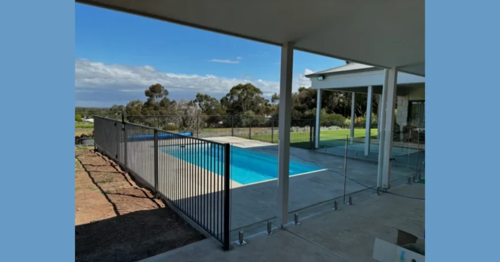 Combination Glass and Metal Pool Railing