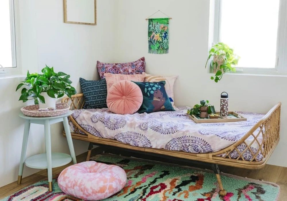 Accent Decorative Pillow Ideas for Focal Point Stylin