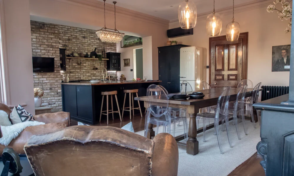 Use Pendant Lights and Floor Lamps for Zoning