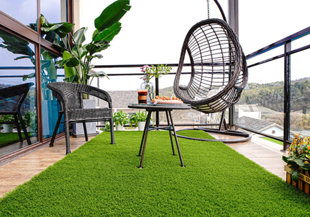 Artificial Grass Balcony Flooring Ideas for a Green Look
