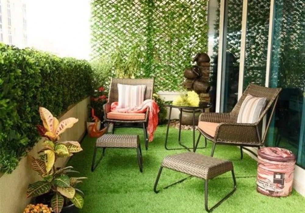 Artificial grass balcony patio ideas