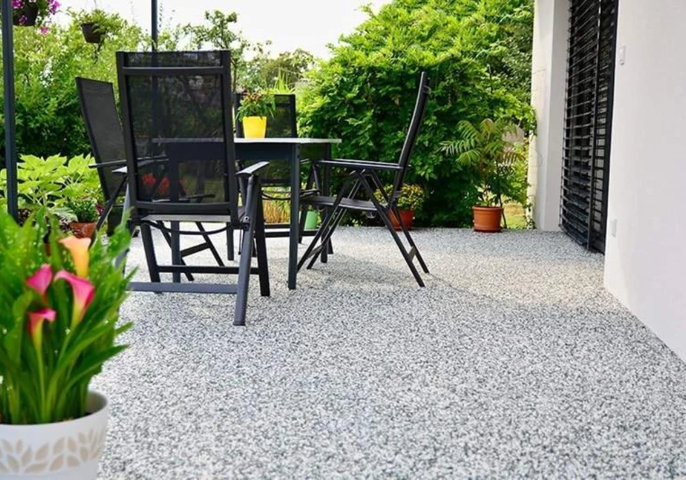 Balcony Flooring Ideas for Small Outdoor Comfort