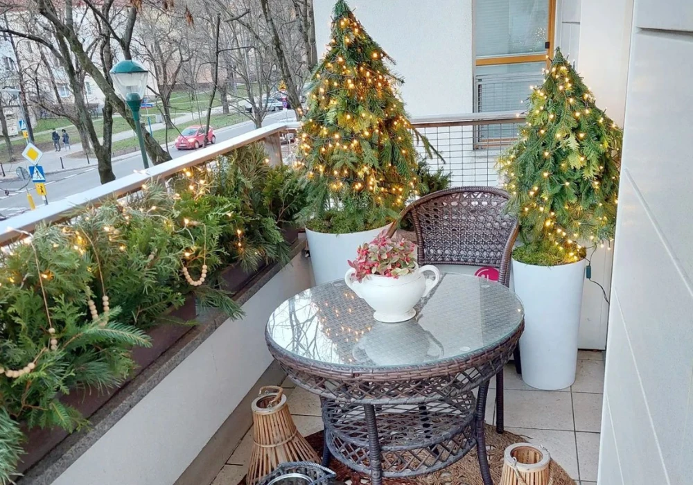 Balcony Greenery and Garland Christmas Setup