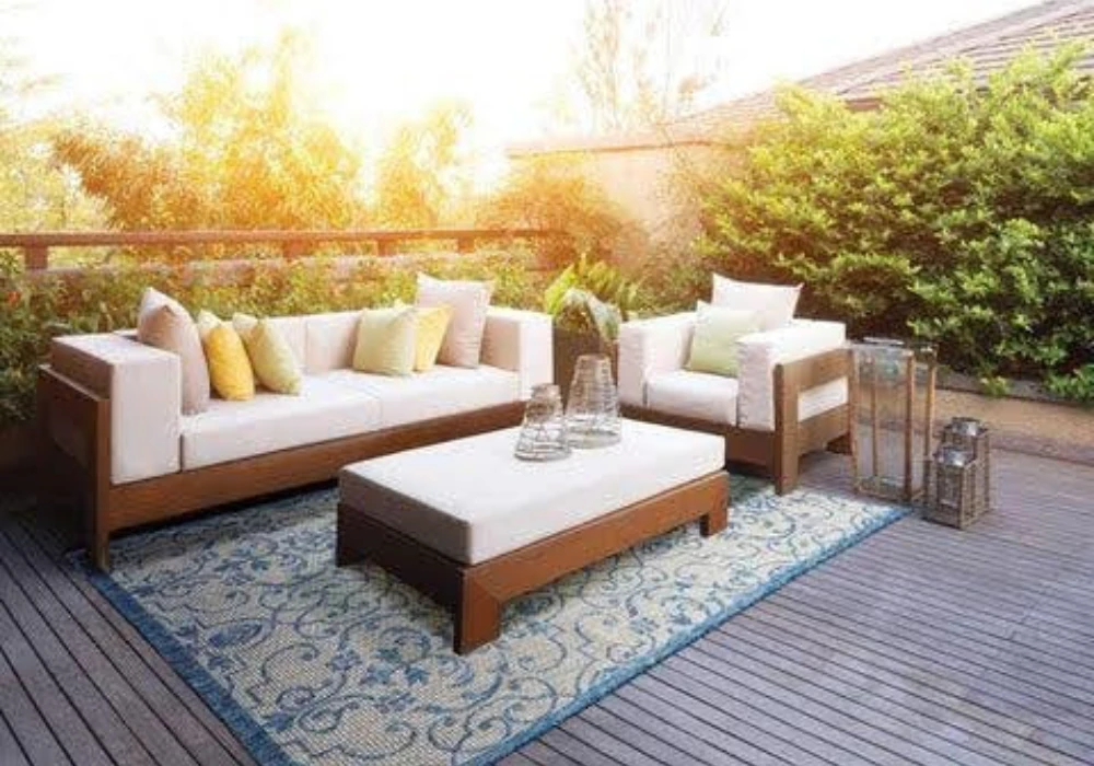 Balcony Patio with Outdoor Rug Setup