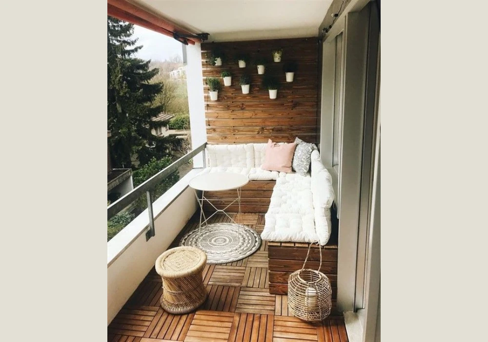 Balcony Storage Bench for Dual Purpose