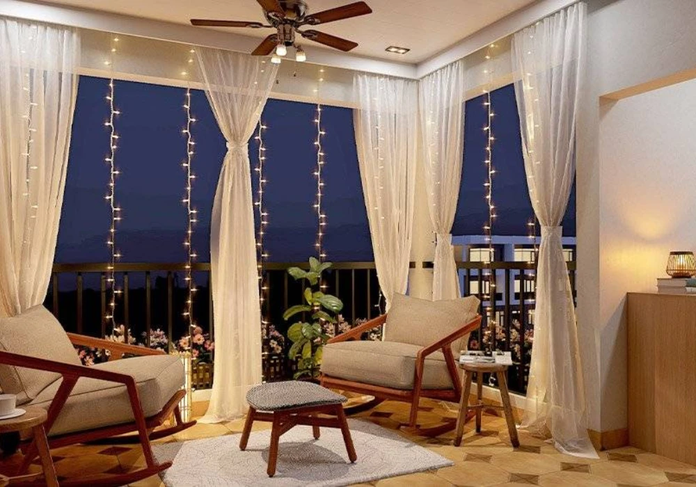 Balcony privacy ideas using screens and curtains