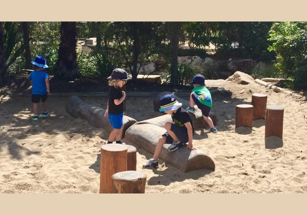 Beach Style Mud Kitchen with Sand and Water Play