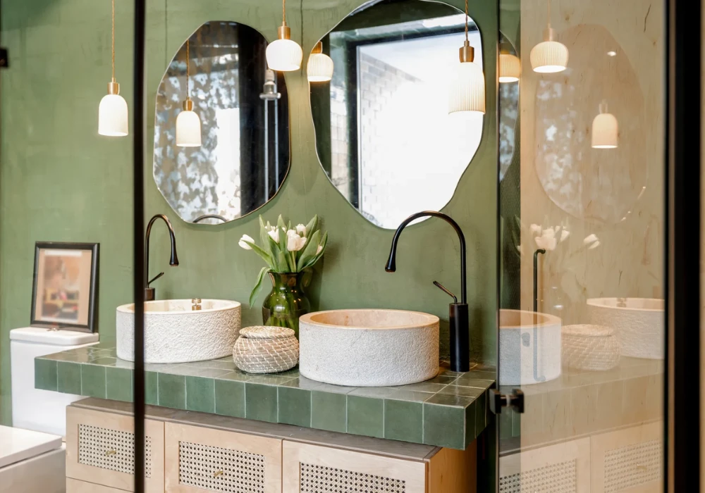 Beige and Sage Green Bathroom for a Natural Feel