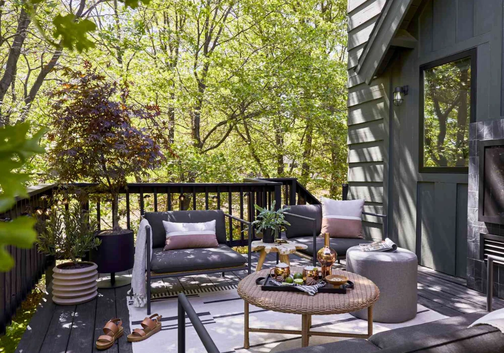 Budget-Friendly DIY Balcony Patio