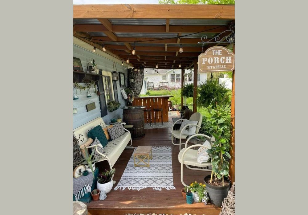 Budget Porch Ideas Using DIY Decor