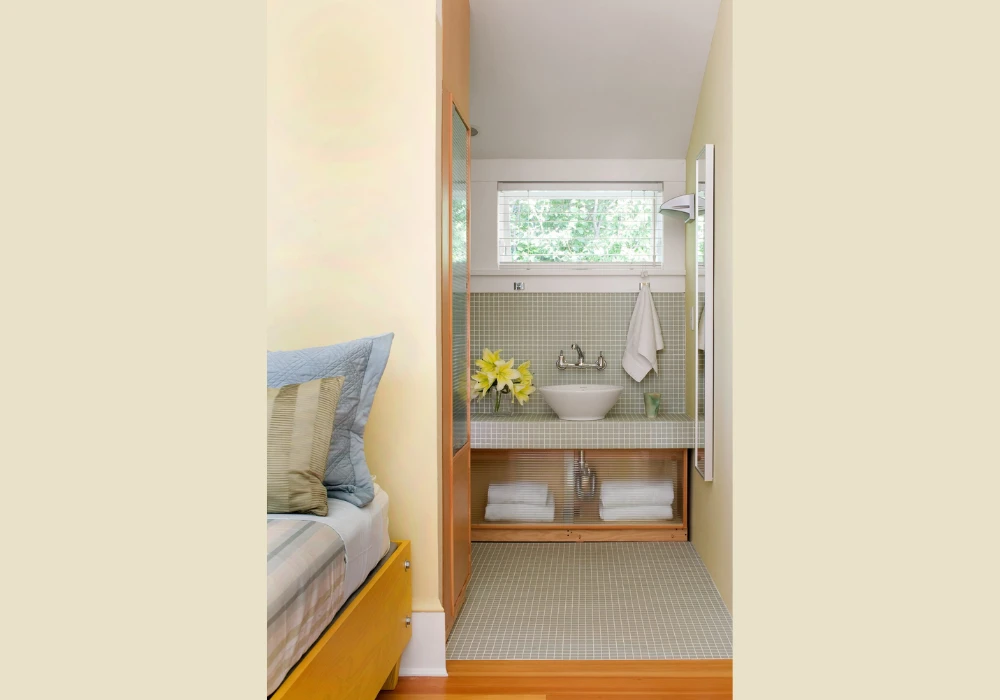 Built-In Wall Niches for Clean Storage