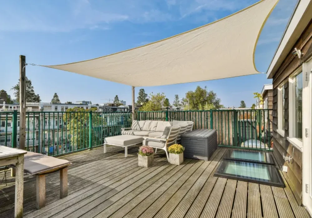 Canopy Seating for Full Shade Comfort