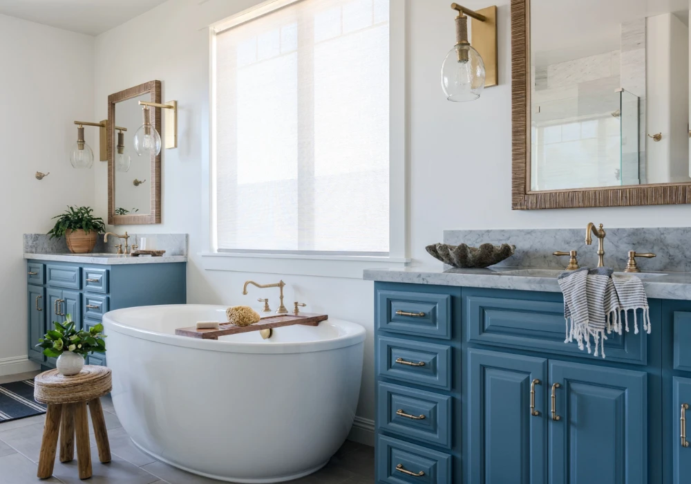 Coastal Blue Bathroom Ideas for a Relaxed Vibe
