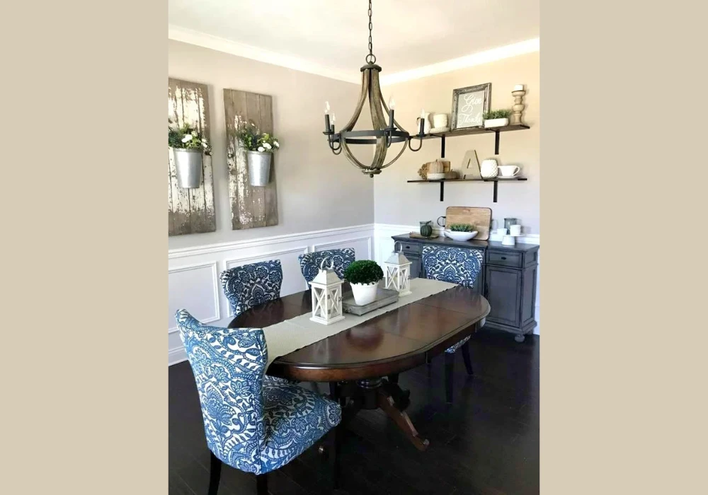 Coastal Summer Dining Table Ideas with Blue Accents