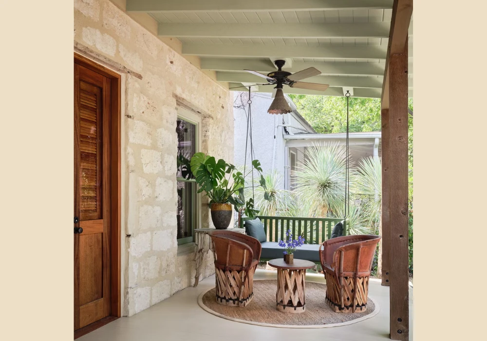 Comfortable Seating Arrangement for Summer Porch Decor Ideas