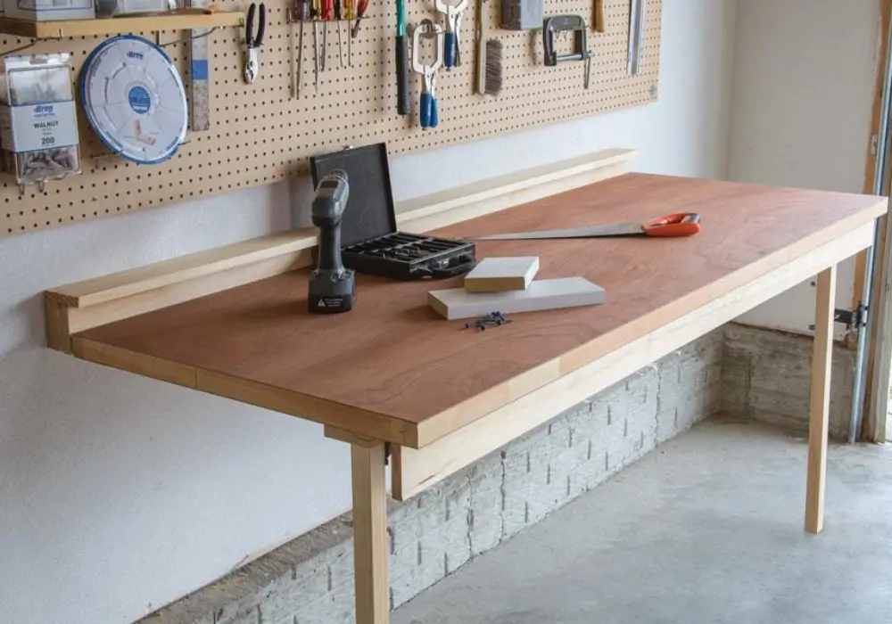 Foldable Workbench Layout