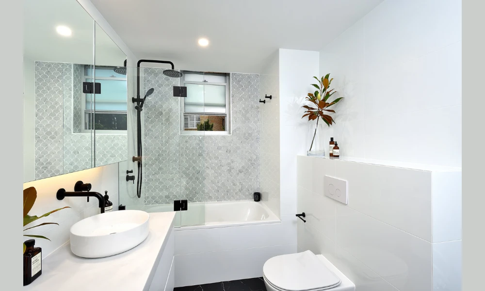 Use Light Colors to Make a Small Bathroom Look Bigger