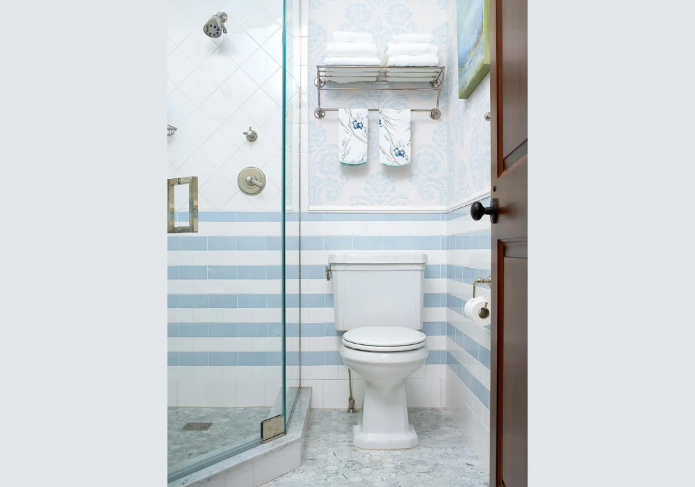 Corner Shower for Small Bathrooms