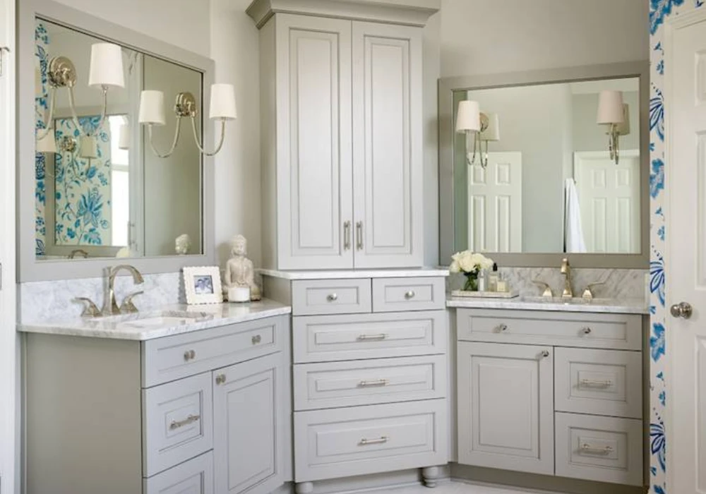 Corner Vanity for Smart Space Use