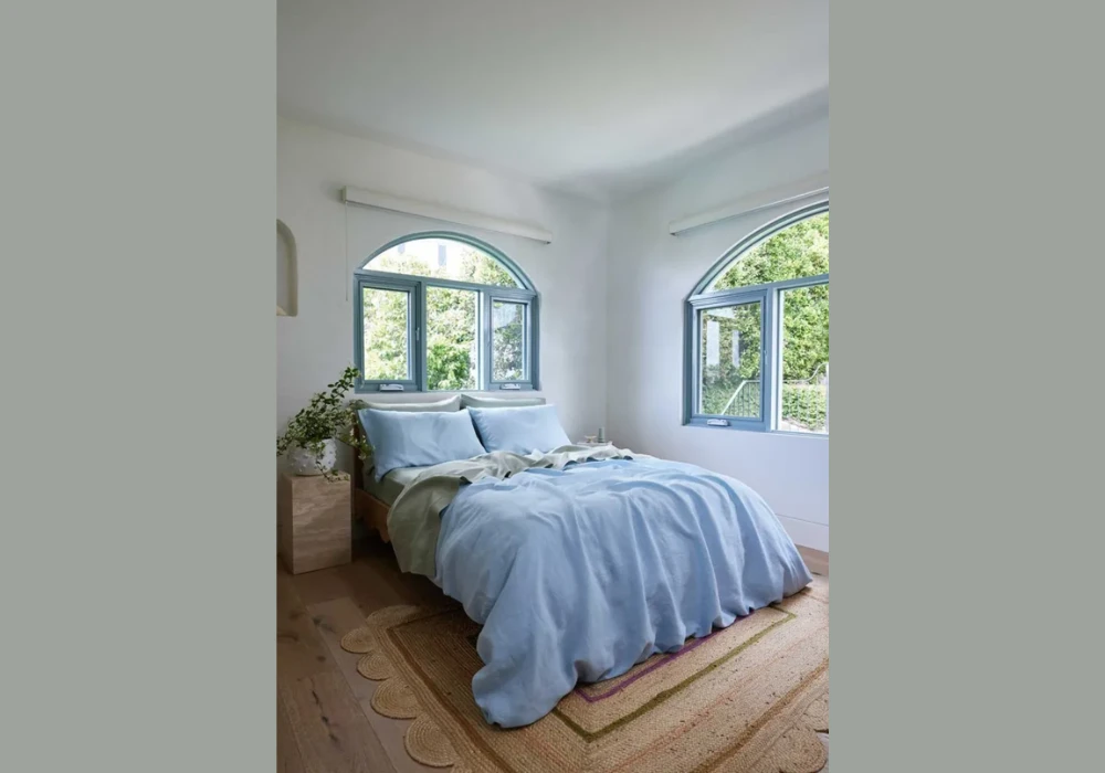 Decluttering Regularly for a Stress-Free Summer Space